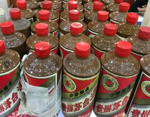 30年貴州茅臺(tái)酒瓶回收